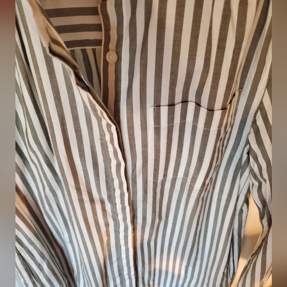 Landsend Long Button Down - Picture 4 of 8